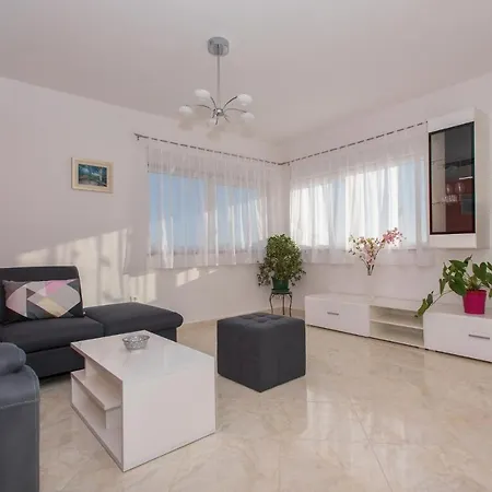 Buba Olive Appartamento Makarska