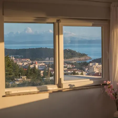 Buba Olive Makarska